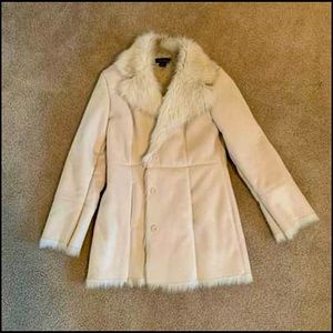 Beautiful Faux Fur Sherpa Jacket